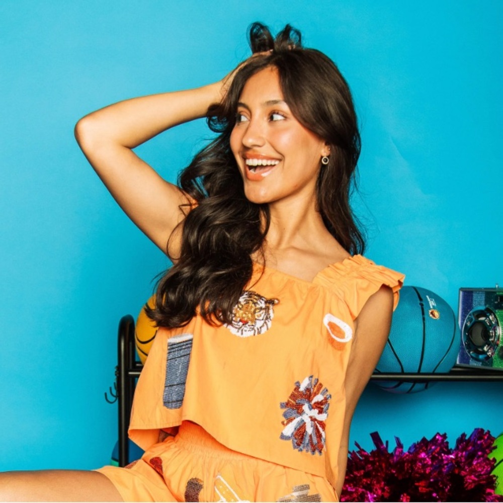 Queen of Sparkles Auburn Icon Top
